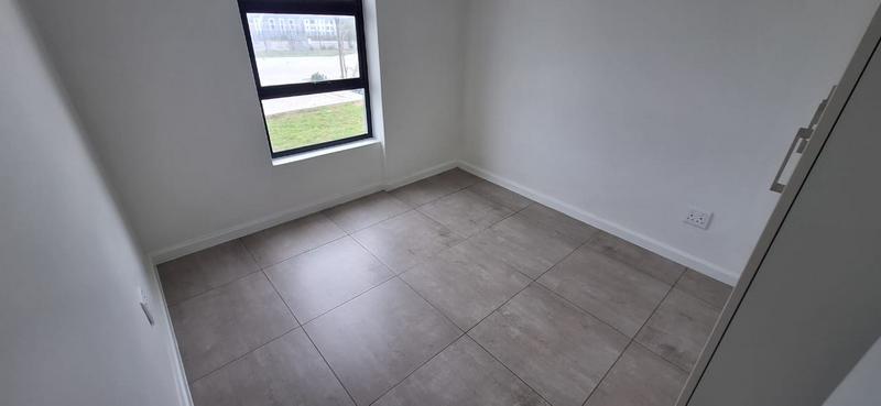 2 Bedroom Property for Sale in Aan de Wijnlanden Western Cape